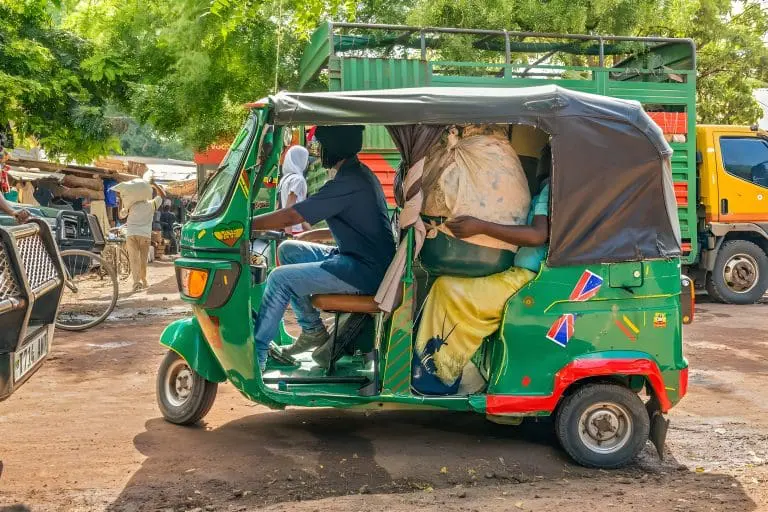 Tuk-tuk village tour