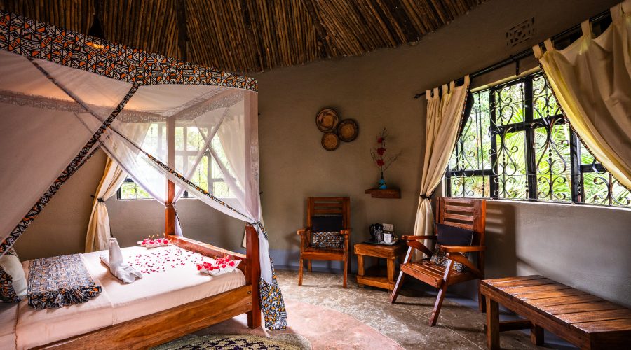 shemeji-safari-africa-safari-arusha-luxury-room