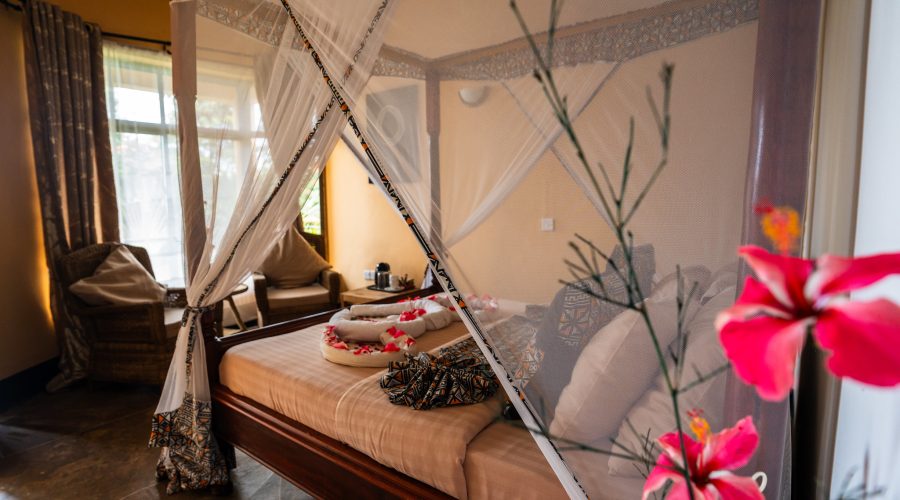 shemeji-safari-africa-safari-arusha-standard-room