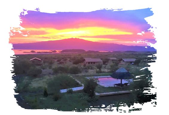 Enjoy the sunset in your Safari Lodge with Shemeji Safari